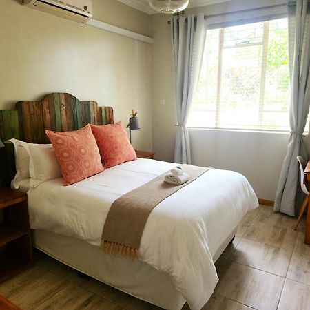 Mijn Kitchen Coffee Shop And B&B Μπλαντάιρ Εξωτερικό φωτογραφία